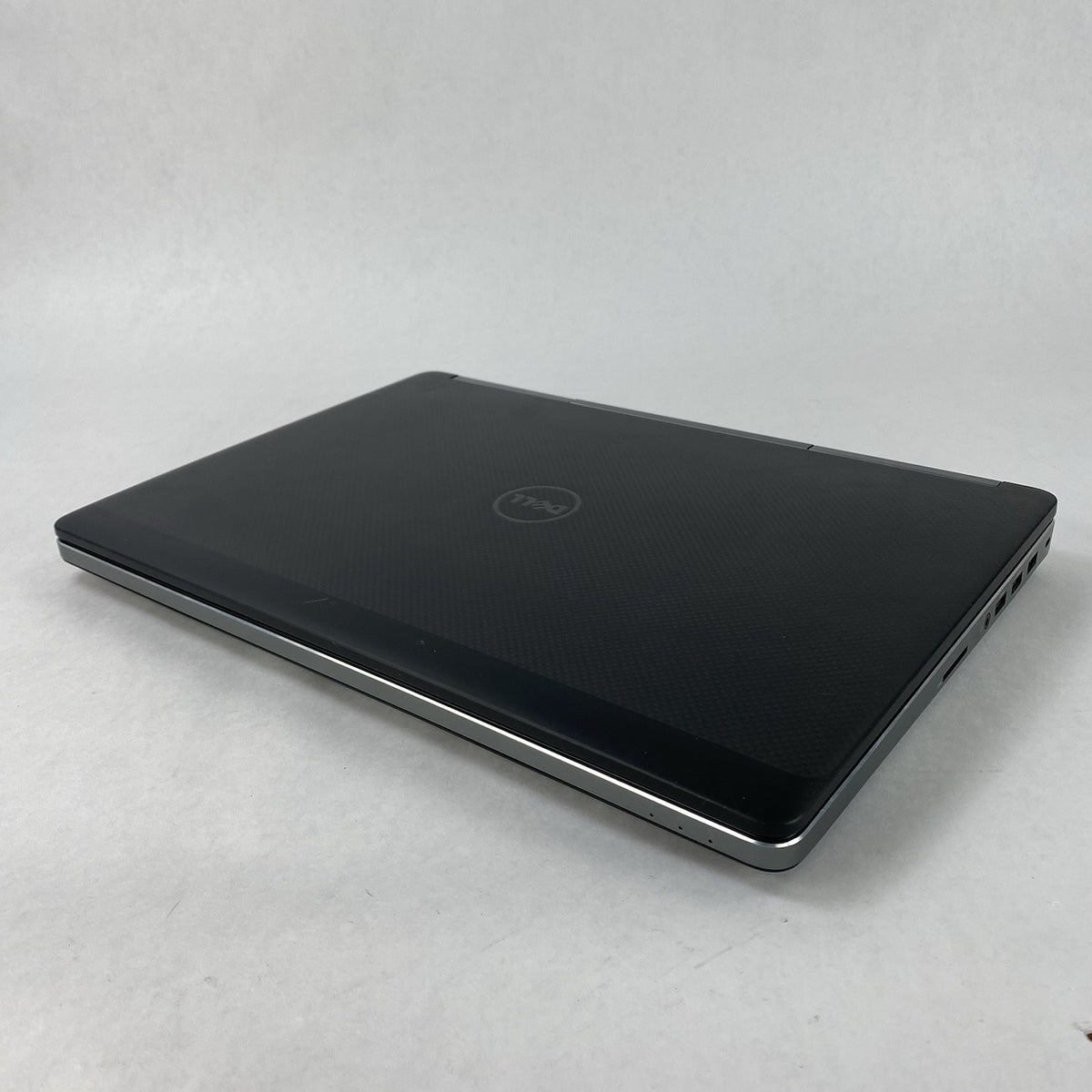 Dell Precision 7510 15.6" i7-6920HQ 2.90 GHz 8GB RAM No SSD/OS/AC10