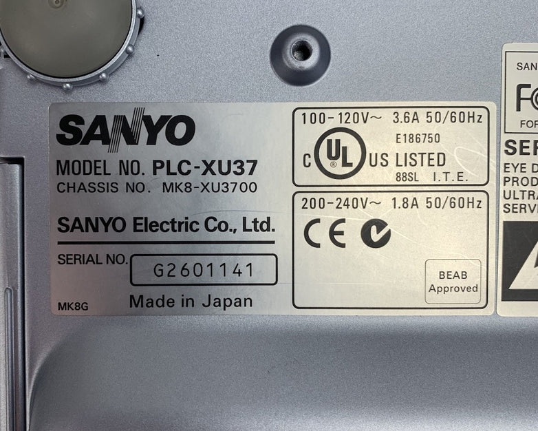 Sanyo PLC-XU37 PRO xtraX Multiverse Projector - No Remote