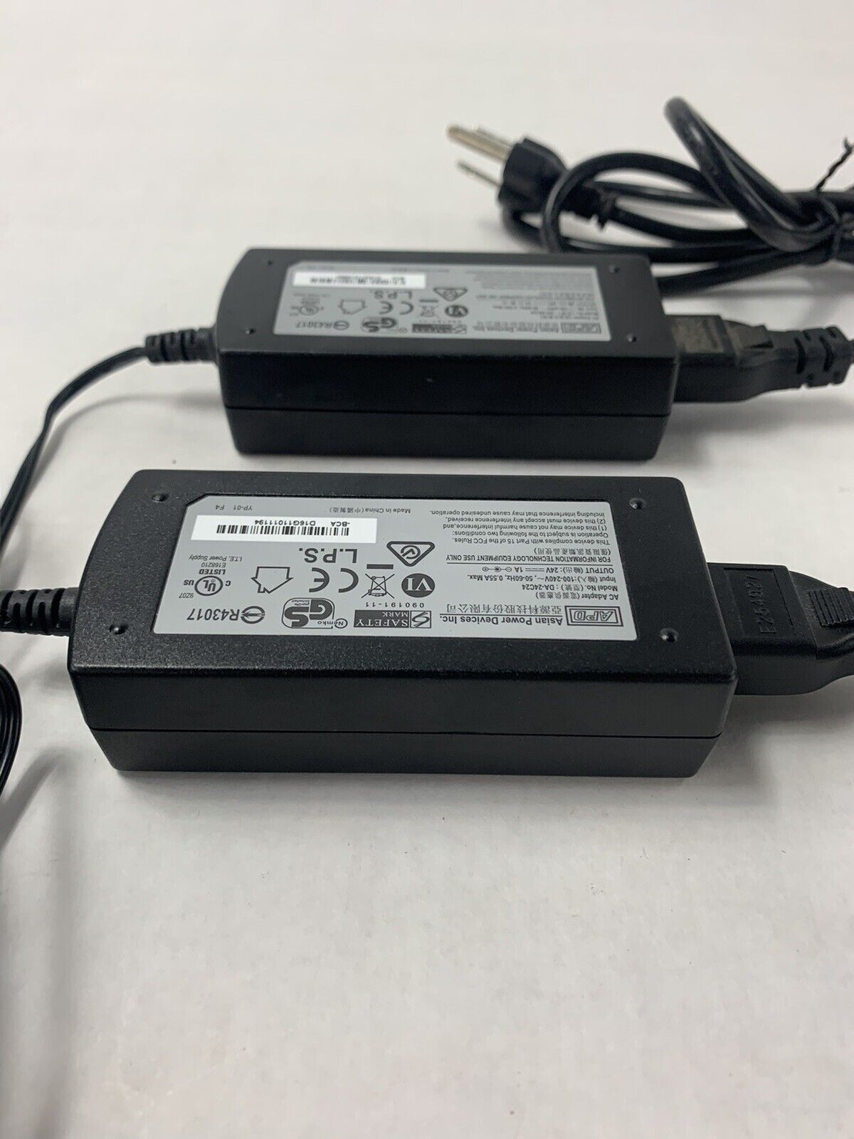 Lot 2 Genuine APD AC Adapter DA-24C24  24V 1A Power Supply 24W With OEM Cord