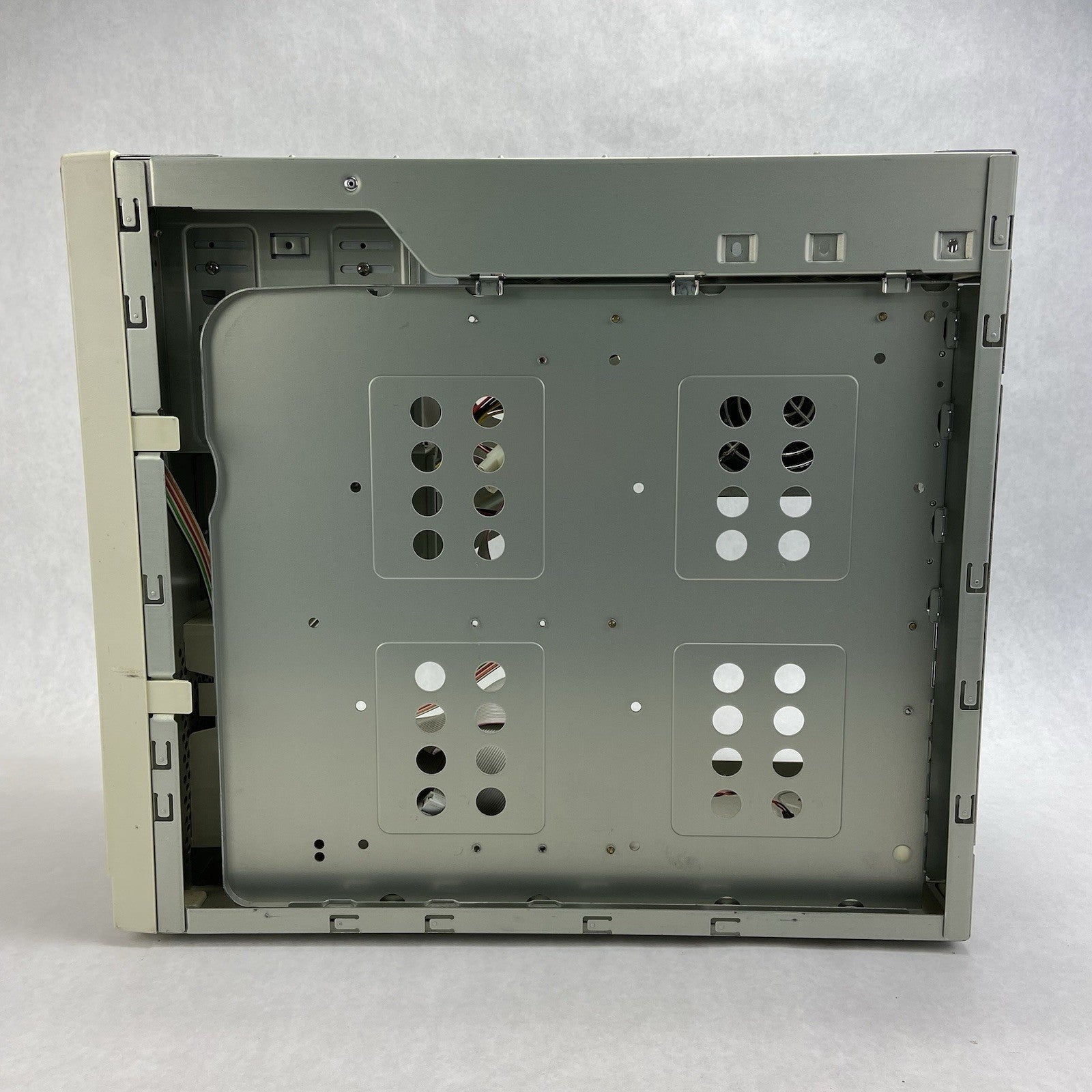 Vintage Unbranded Mid Tower Computer Case Power Man FSP-235-60GI 235W PSU8