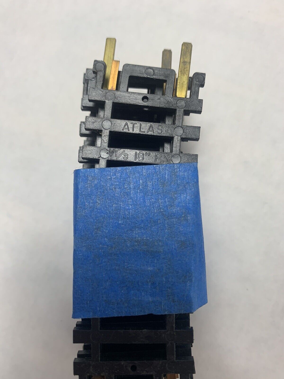 Mixed Lot of 65 HO Scale Atlas 3" 6" 9" 18" 22" Brass Snap Track Pieces