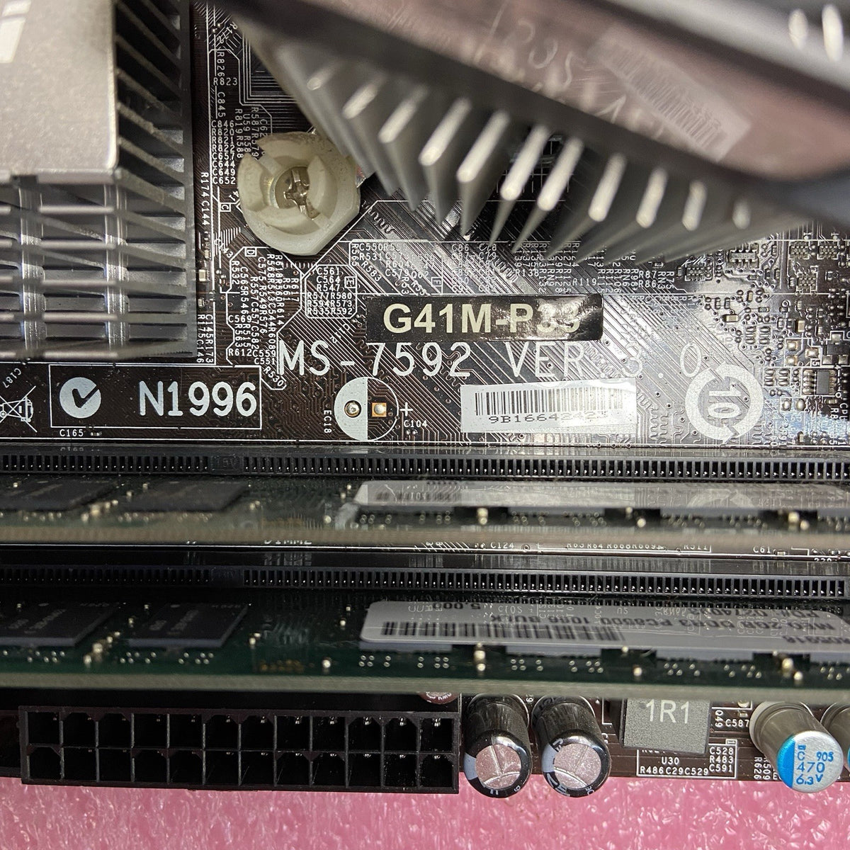 MSI G41M-P33 Motherboard Intel Core 2 Quad Q300 2.5GHz 4GB RAM w/IO Shield6