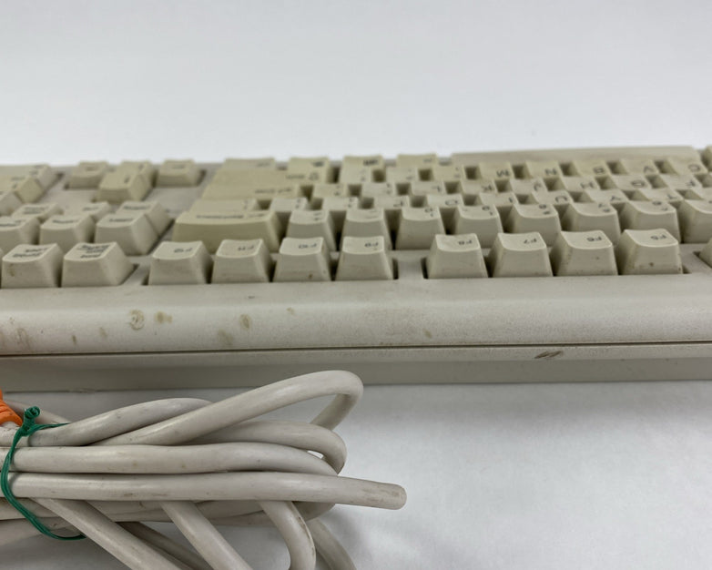 Compaq KB-3923 5V 18"L 7"W 6 Pin Keyboard - Tested