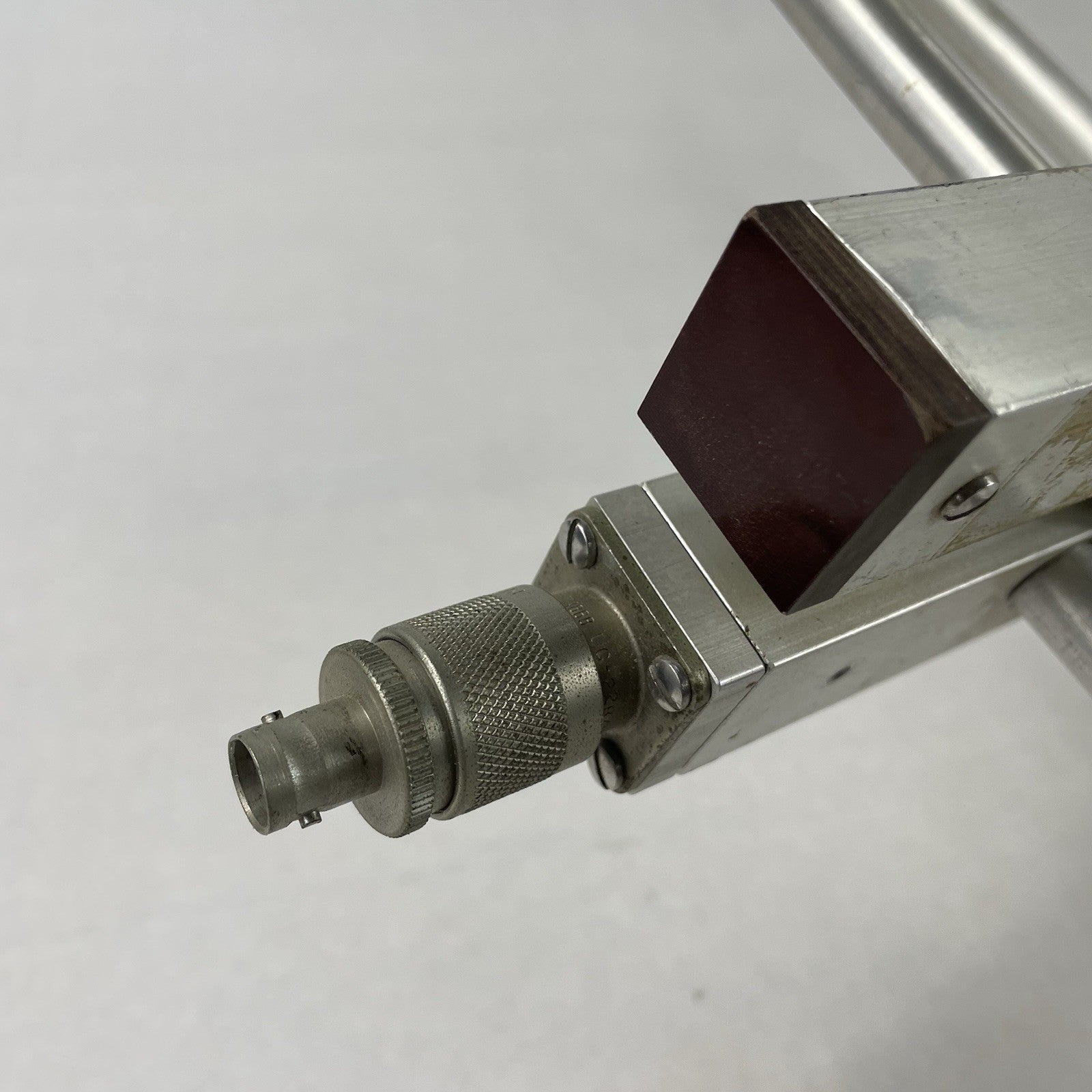 Emco Eaton 3146 Log Periodic Antenna 1605 200MHz-1GHz