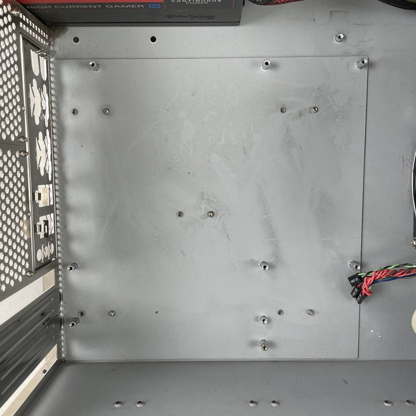 Unbranded 2U Server Chassis Barebones 19" x 18" x 5.5" No Handles