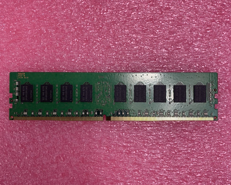 Samsung M393A1G40DB0-CPB2Q PC4-2133P-RC0-10-MB1 8GB 1Rx8 Desktop Memory RAM
