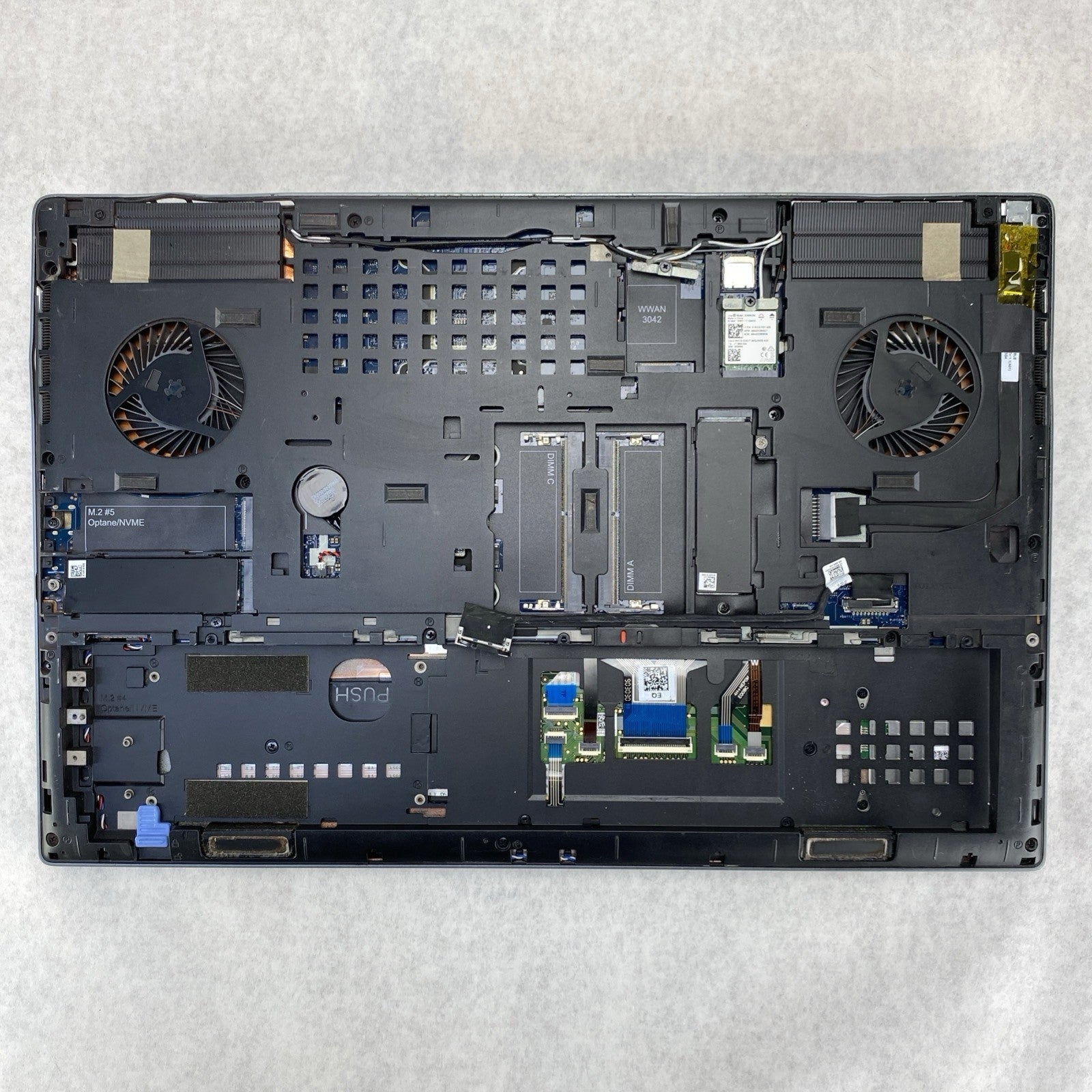 Dell Precision 7730 i7-8850H 2.60 GHz 16 GB RAM 17.3" No Battery No HDD No OS