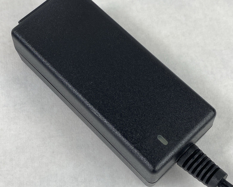 Asian Power Devices DA-30E12 30W 12V 2.5A Charger AC Adapter (Lot of 10)