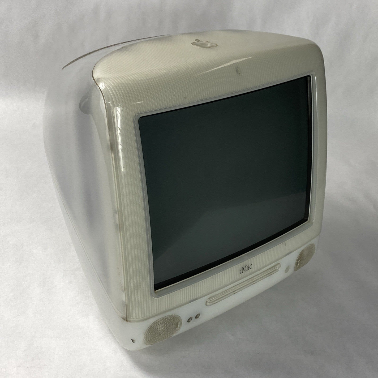 Apple M5521 iMac G3 DV SE Snow 2000 PowerPC 750 (G3) 500MHz 128 MB RAM No HDD/OS0