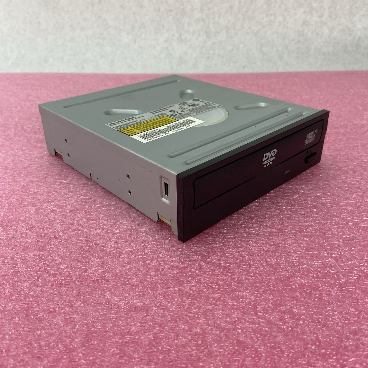 Lite-ON IT Corp CD-RW/DVD-ROM SATA Internal Desktop Drive Tested DH-52C2S0