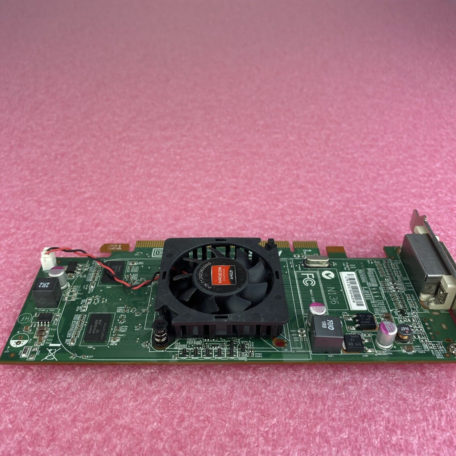 Dell AMD Radeon HD 6350 512MB DDR3 PCIe x16 Graphics Card 01CX3M Lot Of 3