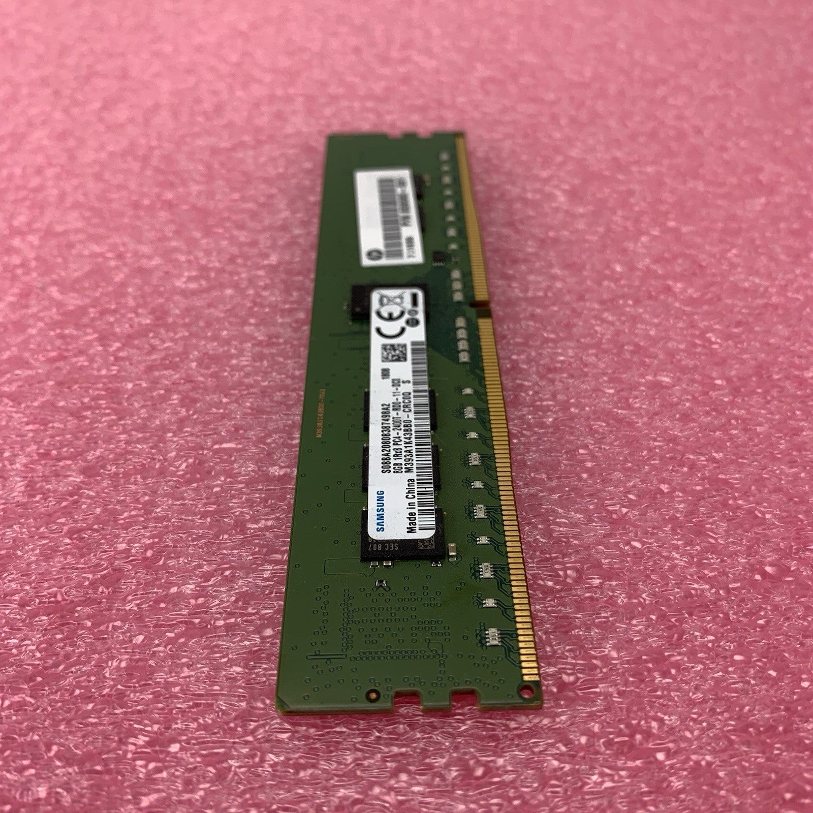 Samsung M393A1K43BB0-CRC0Q PC4-2400T-RD0-11-DC0 8GB 1Rx8 Desktop Memory RAM4