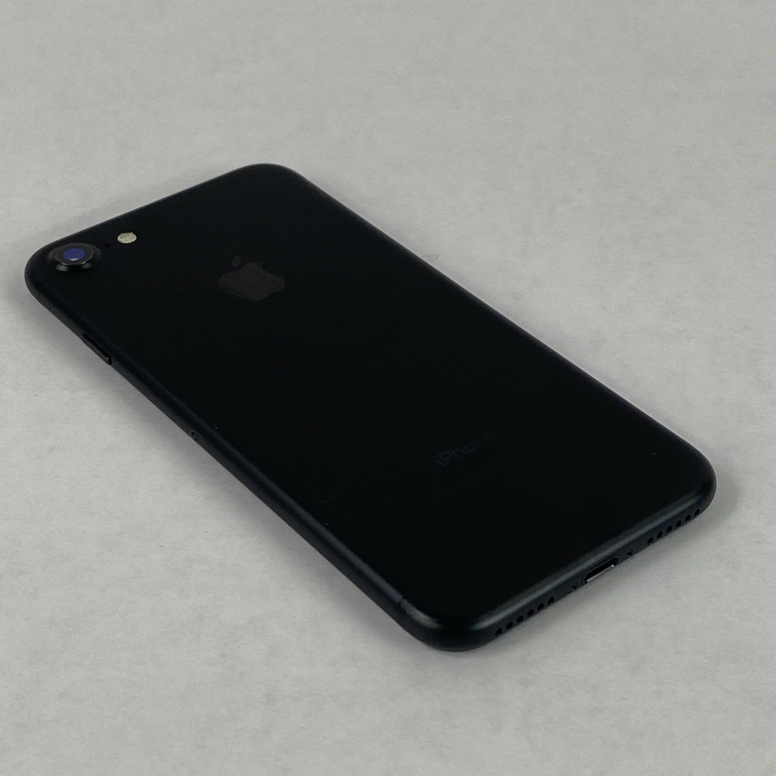 Apple iPhone 7 A1660 32GB Unlocked 4.7" Black IOS 15.8.515