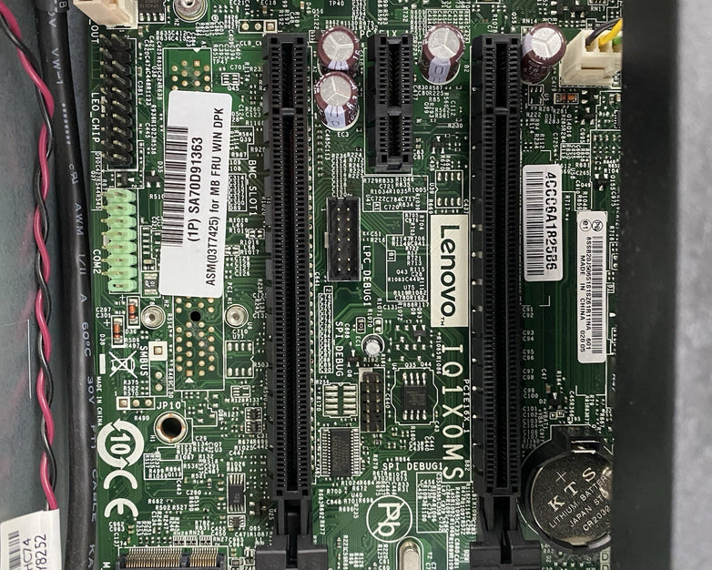 Lenovo ThinkCentre M900 SFF Intel Core i5-6500 3.2Ghz 8GB RAM No HDD No OS