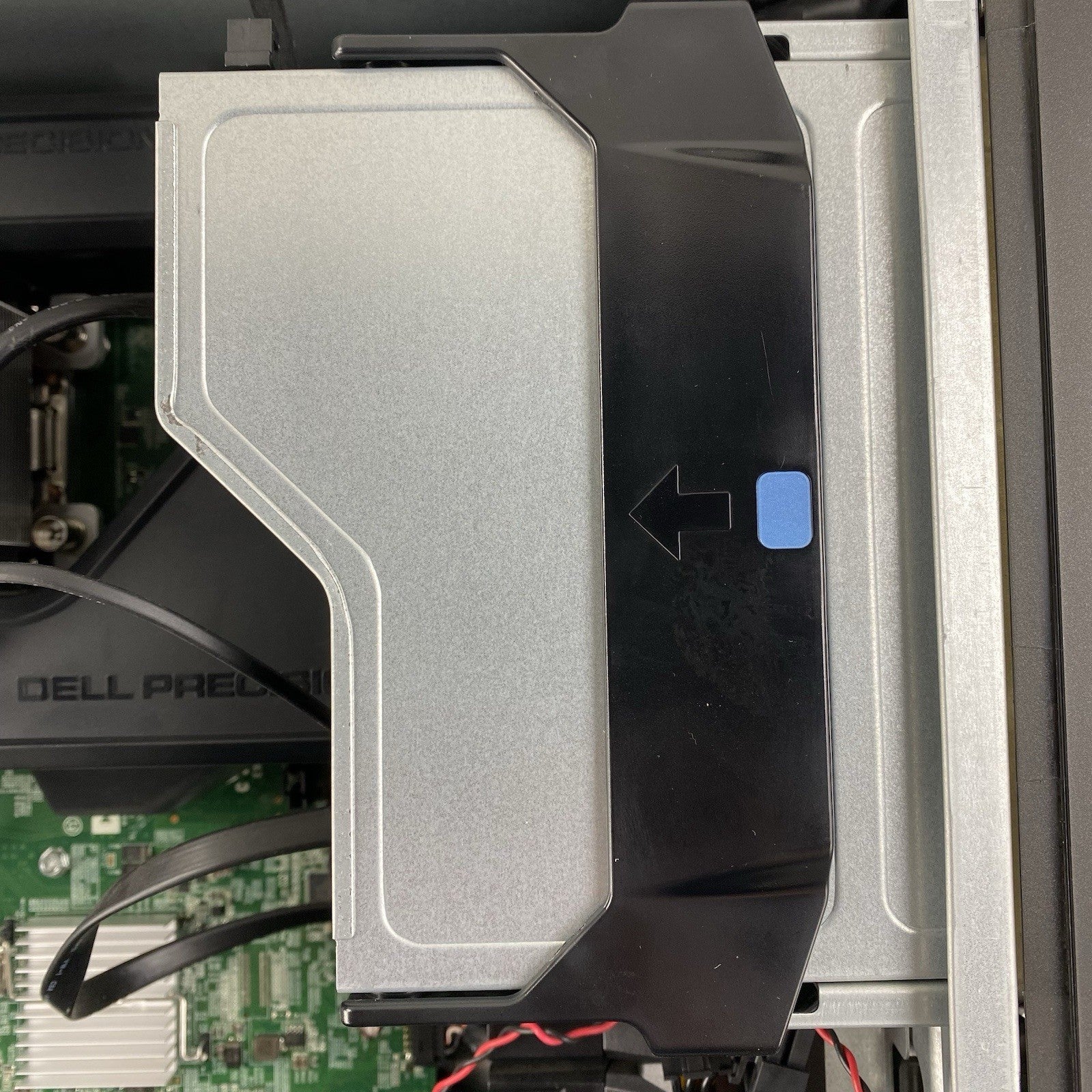 Dell Precision 5810 MT Intel Xeon E5-1603 v3 2.80GHz 16GB RAM No HDD No OS