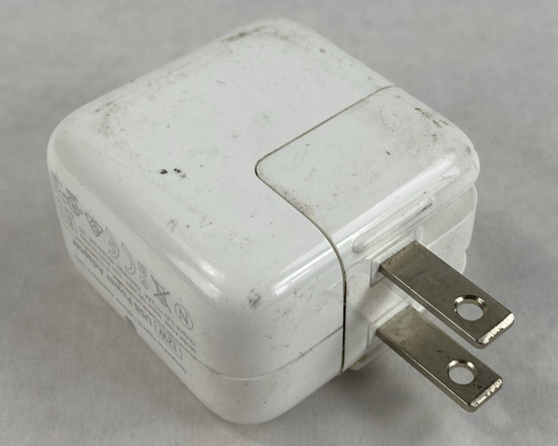 Apple 12W USB Power Adapter Lot of 6