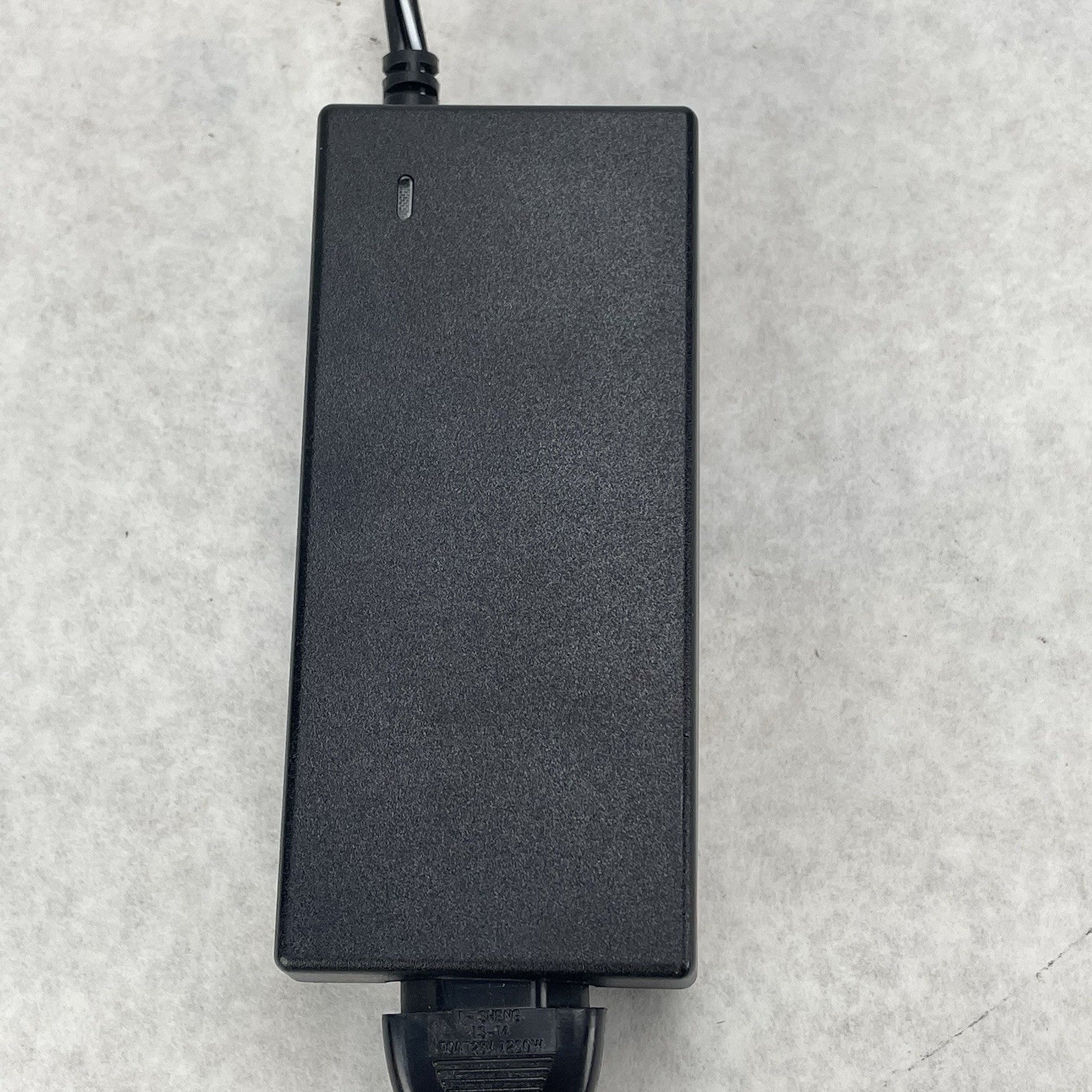 FSP AC Adapter Technology Inc. FSP048-RHAN3 Lot of 23