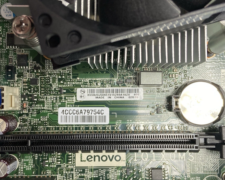 Lenovo ThinkCentre M900 MT Intel Core i5-6500 3.2GHz 8GB RAM No HDD No OS