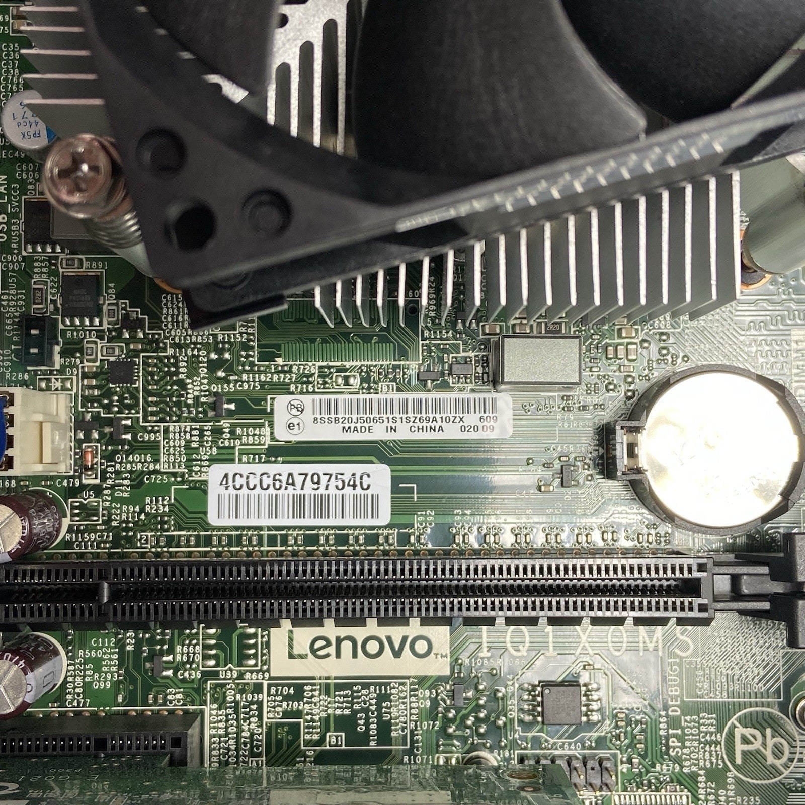 Lenovo ThinkCentre M900 MT Intel Core i5-6500 3.2GHz 8GB RAM No HDD No OS11
