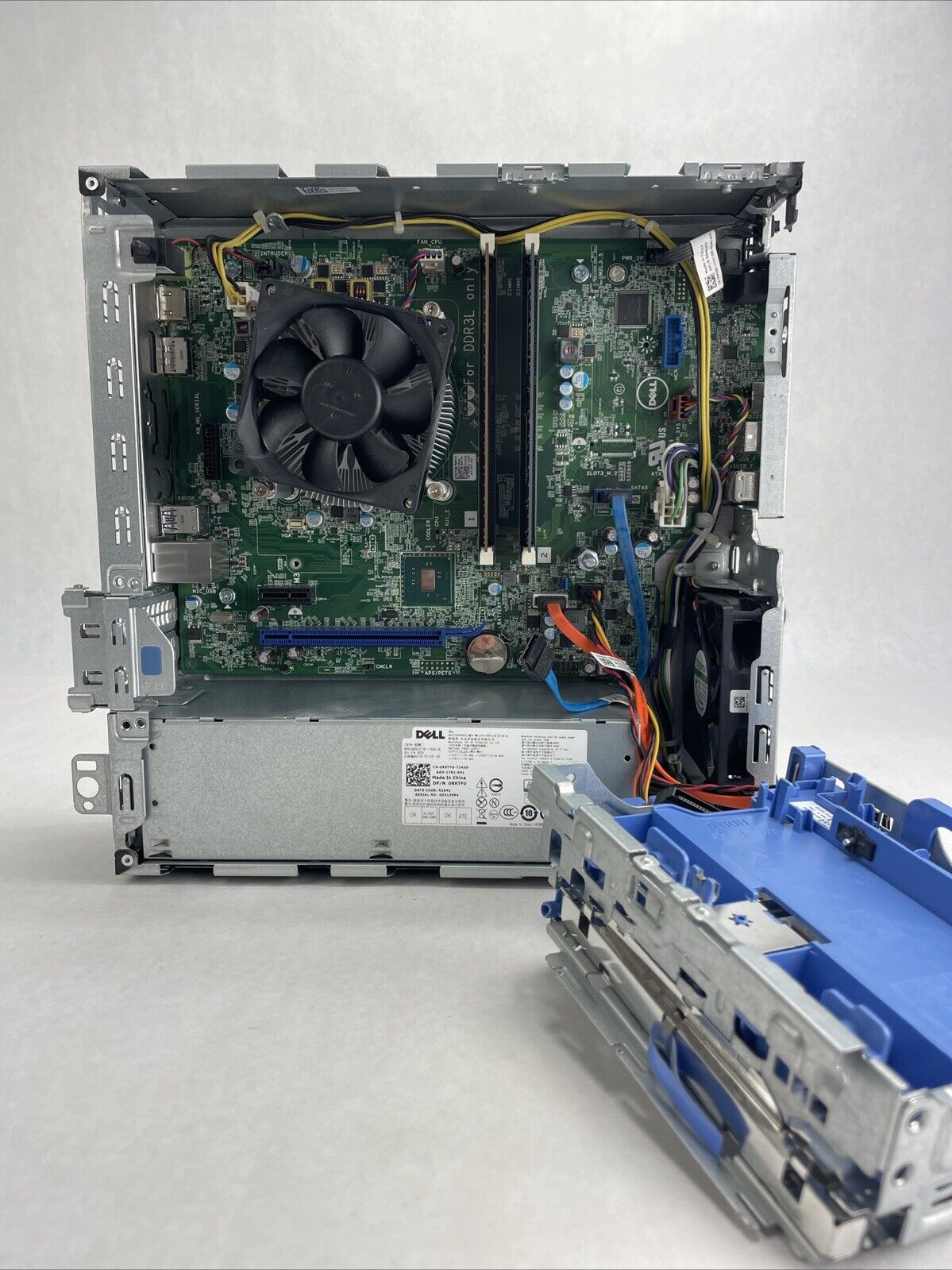 Dell Optiplex 3040 SFF Intel Core i3-6100 3.7GHz 8GB RAM No HDD No OS