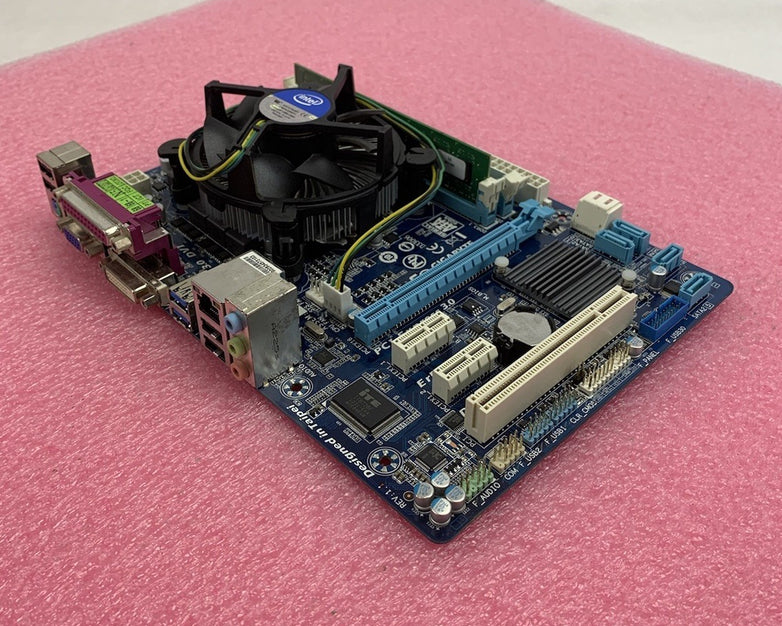 Gigabyte GA-B75M-D3V Motherboard Intel Core i3-3220 3.3GHz 8GB RAM No Shield
