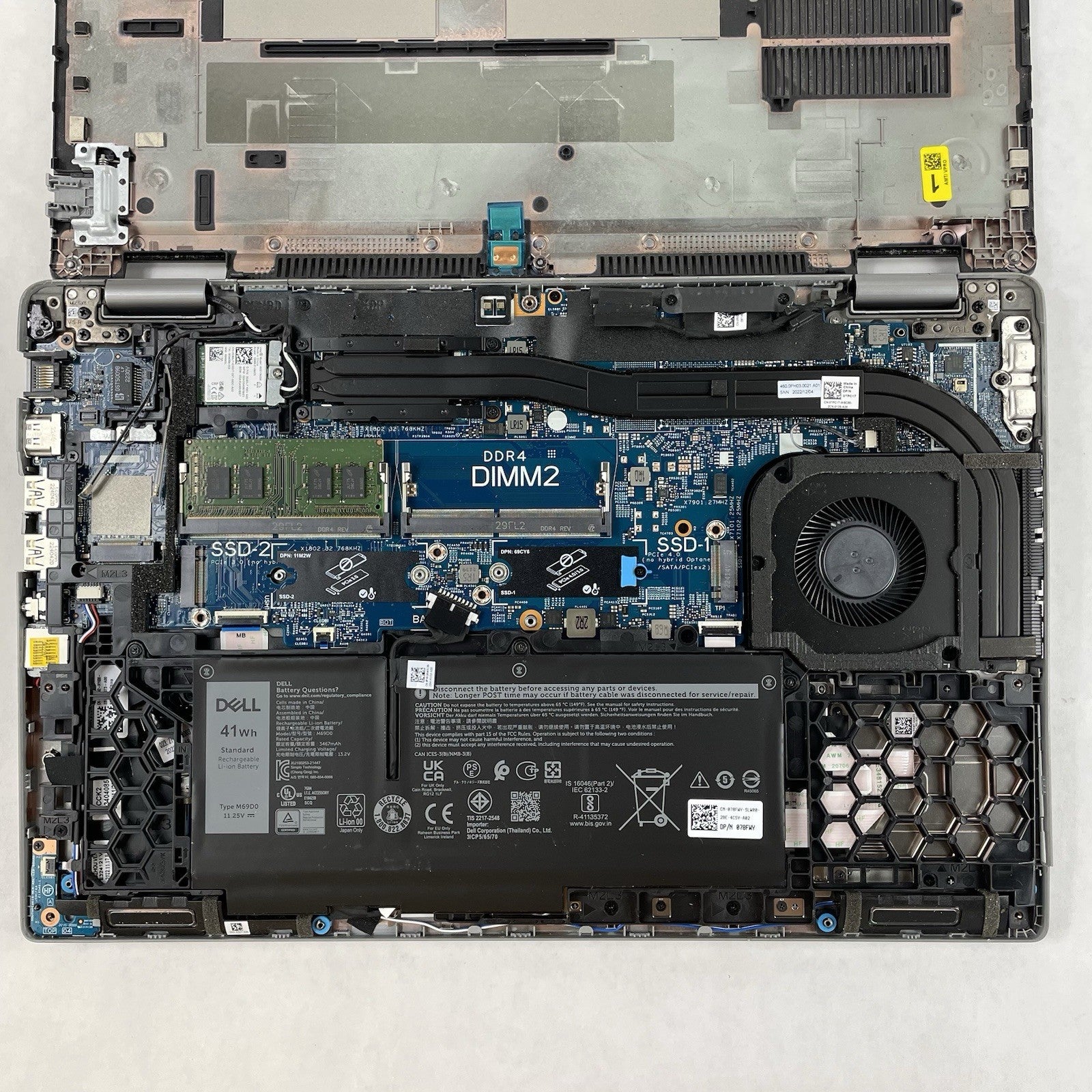 Dell Latitude 5530 15.6" i5-1245U 3.96 GHz 16 GB RAM No SSD/OS/AC - Bad Edge19