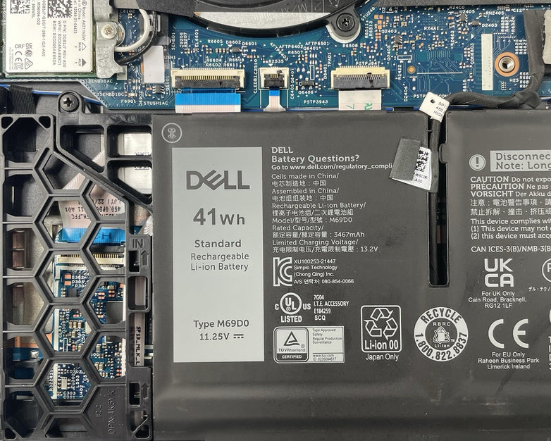 Dell Latitude 5330 13.3" i5-1235U 3.96 GHz 16 GB RAM No SSD/OS/AC - Bad Vents