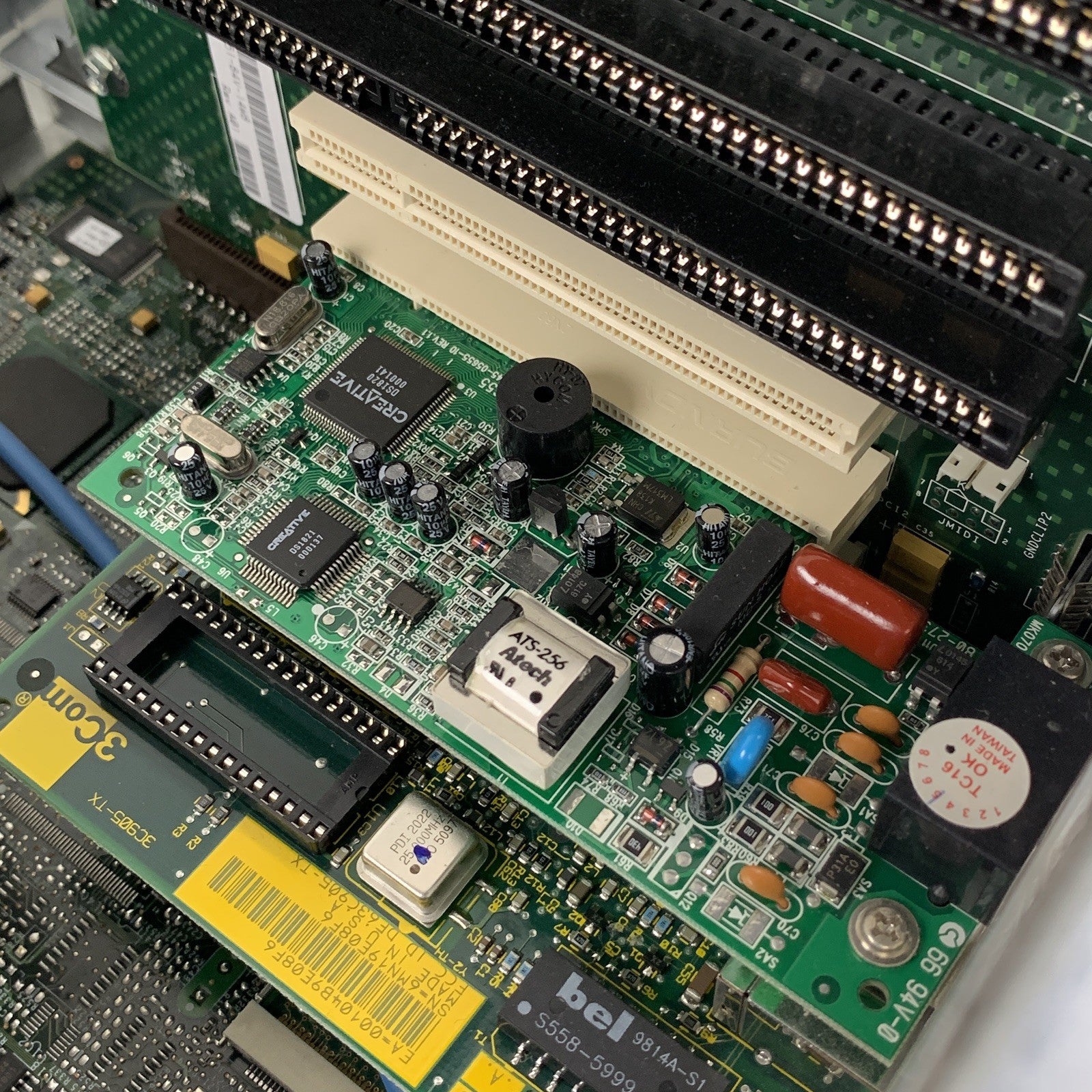 Dell OptiPlex GXA DCM Desktop Computer PC Pentium II 300 MHz 128 MB No OS No HDD