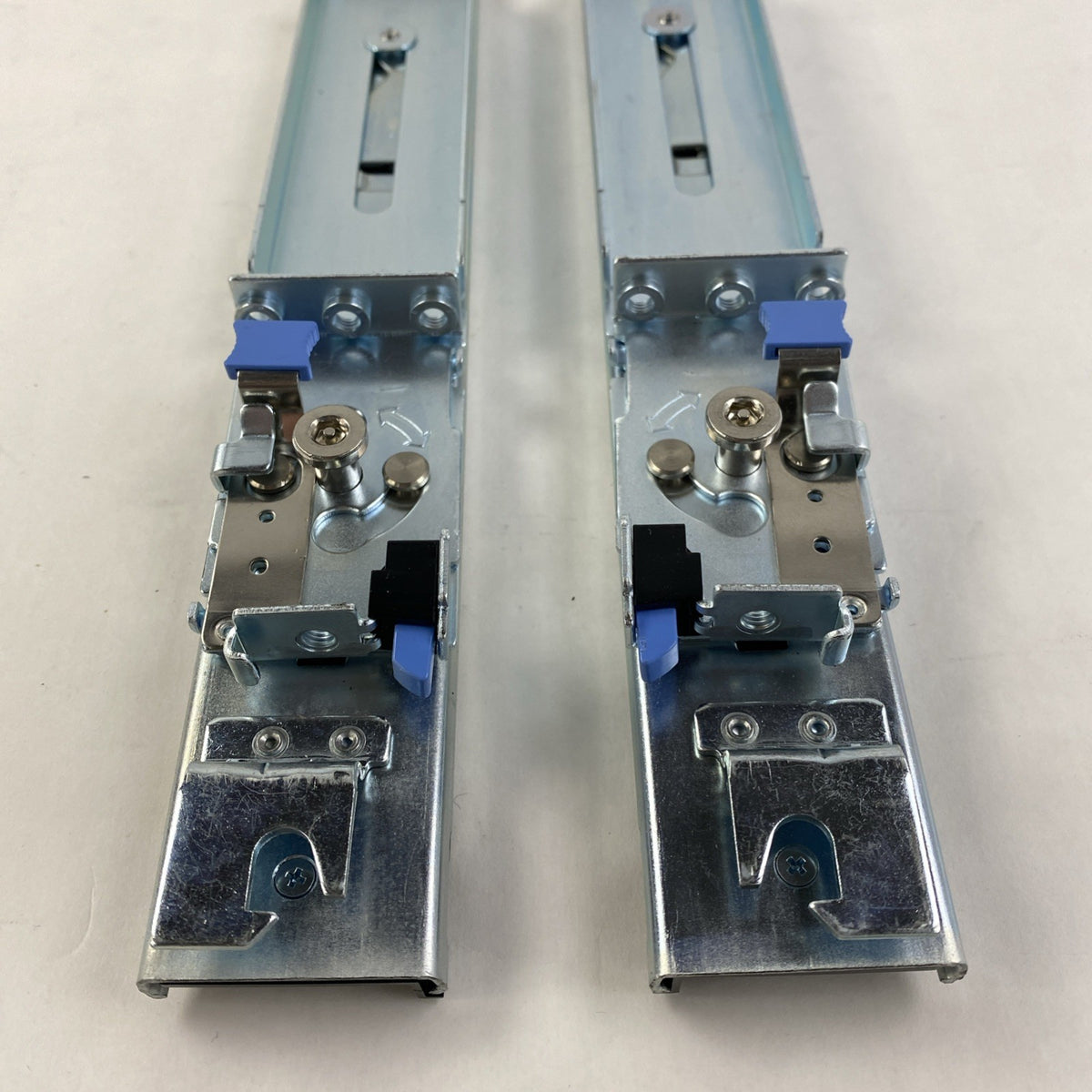 Dell CN-0DR784-01078-81D-0633 1U Left and Right Sliding Server Rails2
