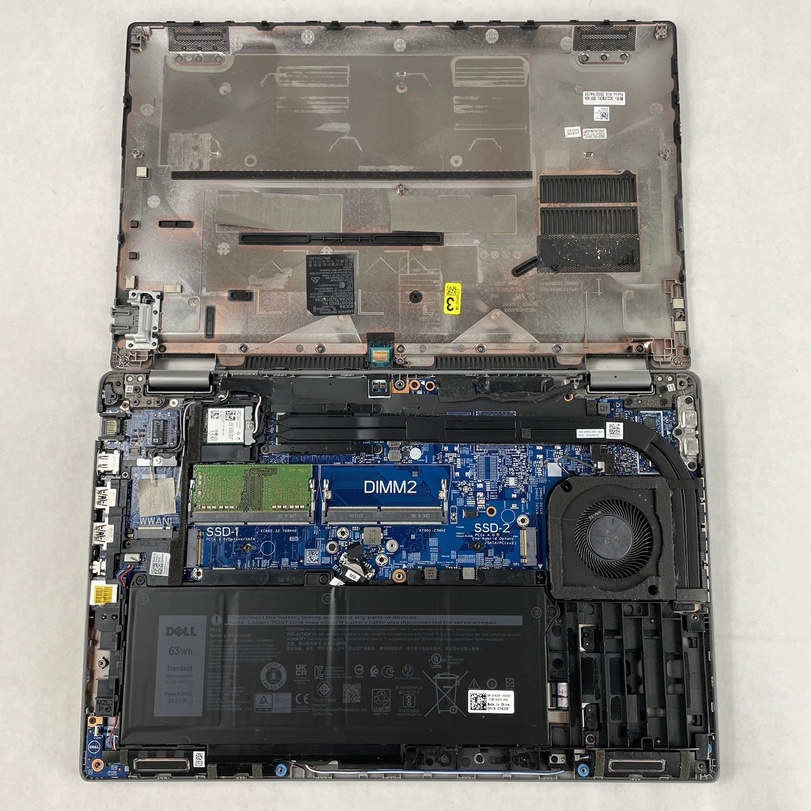 Dell Latitude 5520 15.6" i5-1145G7 2.6GHz 8GB RAM No SSD/OS/AC - Scratched Paint15