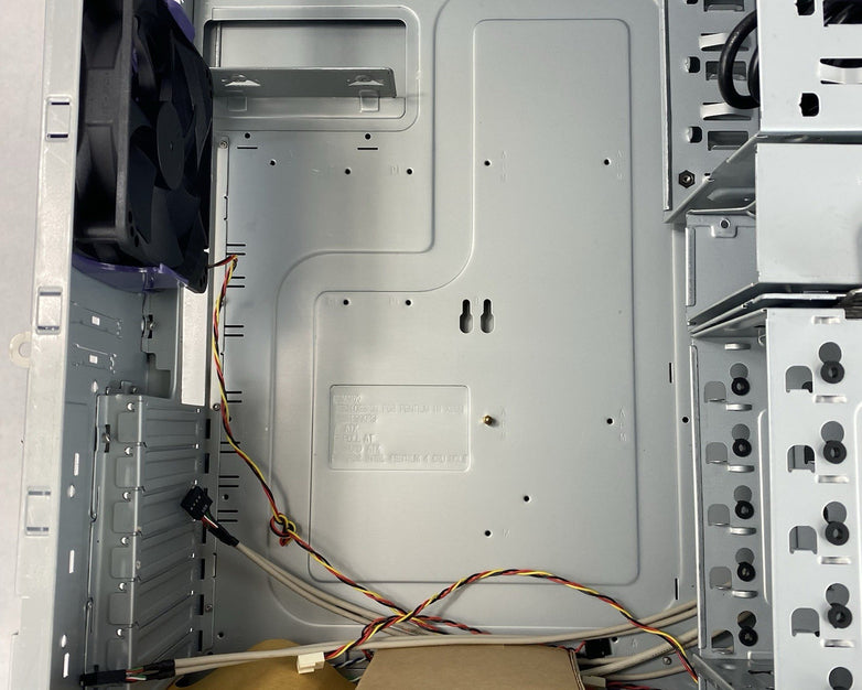 ASUS Ascot 6AR6-F Mid ATX Computer Case No Power Supply