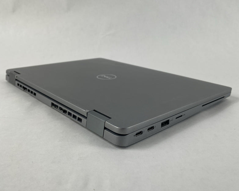 Dell Latitude 5330 13.3" i5-1235U 3.96 GHz 16 GB RAM No SSD/OS/AC - Bad Vents