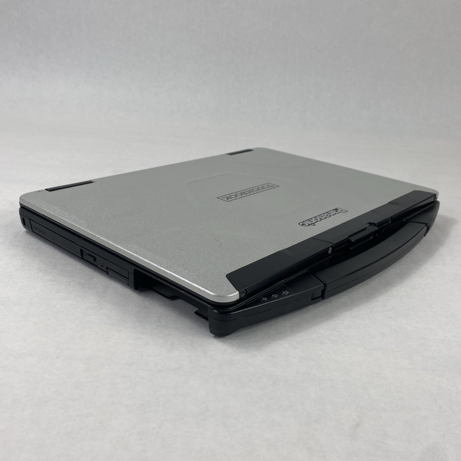Panasonic Toughbook CF-54 14" Touch i5-6300U 2.4GHz 8GB RAM No Battery No HDD/OS
