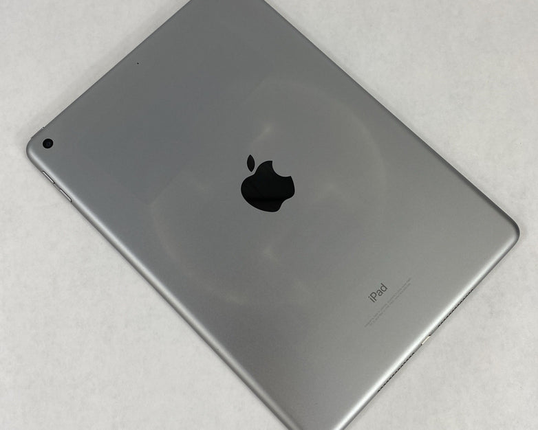 Apple iPad 6th Gen A1893 128GB 9.7" Wi-Fi Space Gray IOS 17.7.10 Read