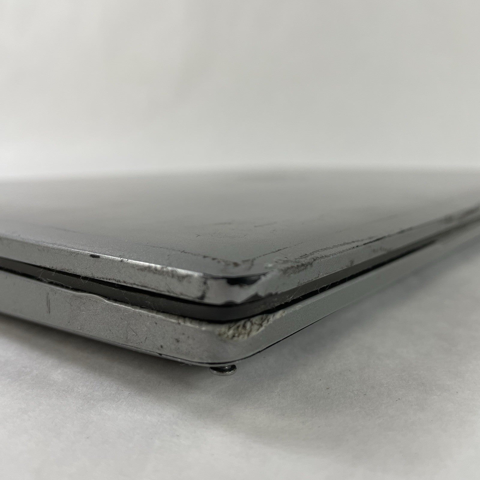 Dell Latitude 5550 15.6" Ultra 7 155U 2.10 GHz No SSD/OS/AC/RAM - READ13