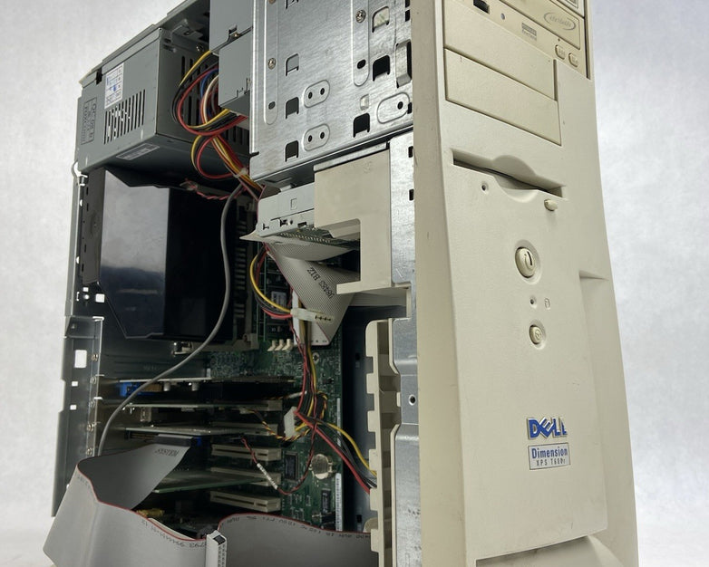 Dell Demension XPS T600r MT Intel Pentium II 600MHz 256MB RAM No HDD No OS