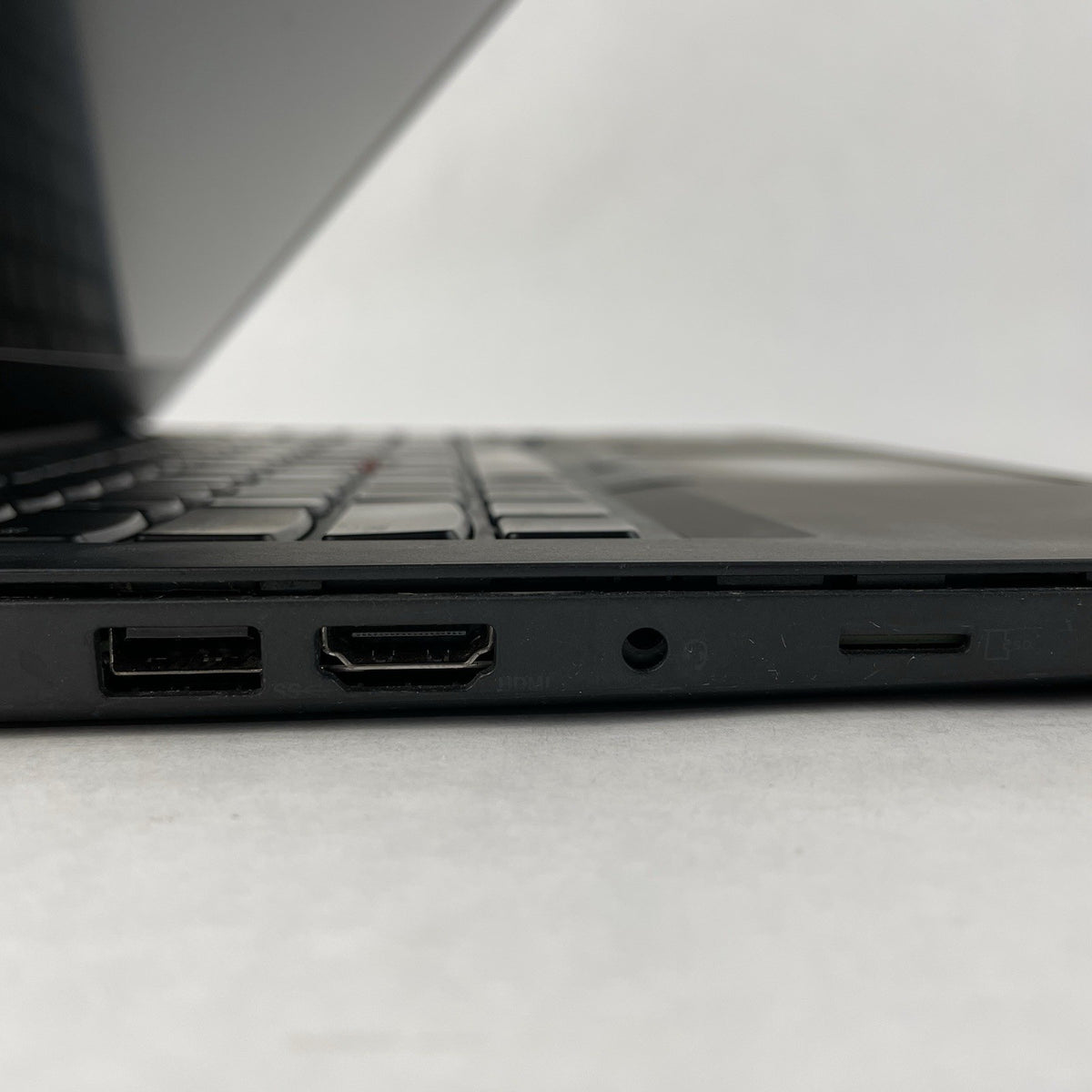 Lenovo ThinkPad T490 14" i5-8365U 1.60 GHz 8 GB RAM No SSD/OS/AC6