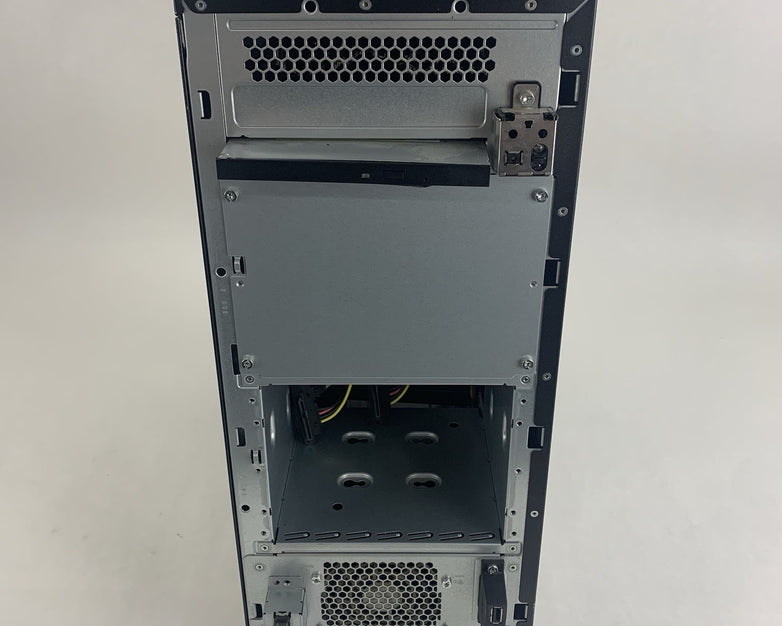 HP ML110 Gen10 8xSFF Server 1x Bronze 3104 1.7 GHz 24 GB Ram No HDD No OS