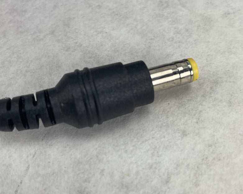 IBM Lenovo 92P1044 92P1045 AC Power Adapter 16V