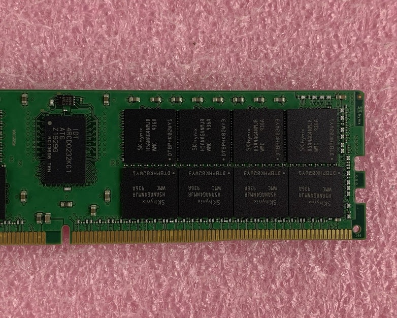 SK Hynix HMAA8GR7MJR4N-WM 64 GB PC4-23400 DDR4-2933MHz 2Rx4 Server Memory RAM