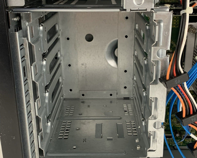Dell PowerEdge T110 II Tower Xeon E3-1230 3.3 GHz 3 GB RAM No OS No HDD