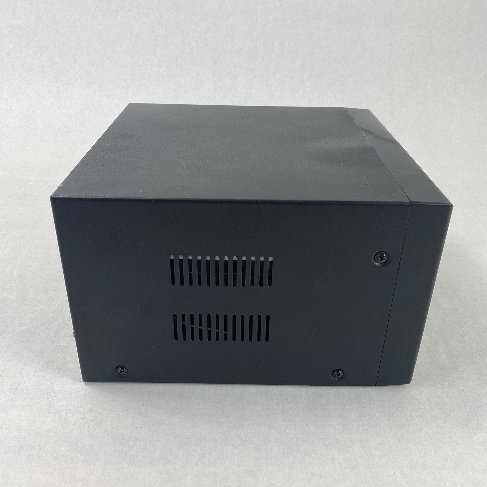 First Alert HS-4700-S 4-Channel MJPEG DVR Built-In 7" Monitor Untested