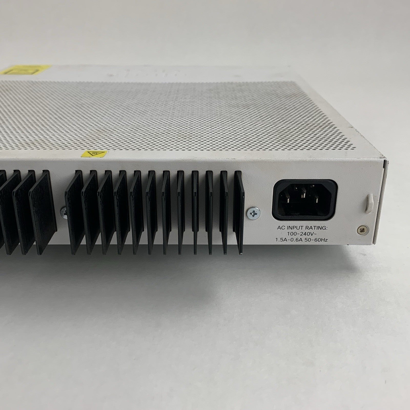 Cisco C1000-8FP-2G-L Catalyst 8-Port PoE+ GbE 2-Port DP Network Switch Tested6