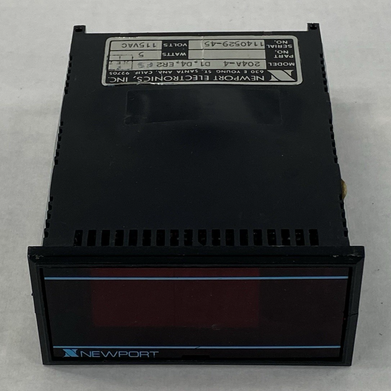 Newport Electronics 204A-4 D1 D4 ER2 FS Voltmeter