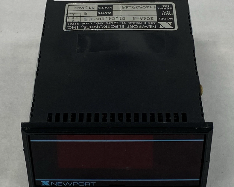 Newport Electronics 204A-4 D1 D4 ER2 FS Voltmeter