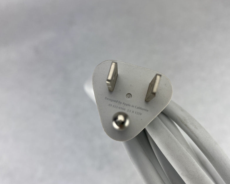 Apple Macbook Charger Volex APC7H Power Cord Charging Extender Cable White