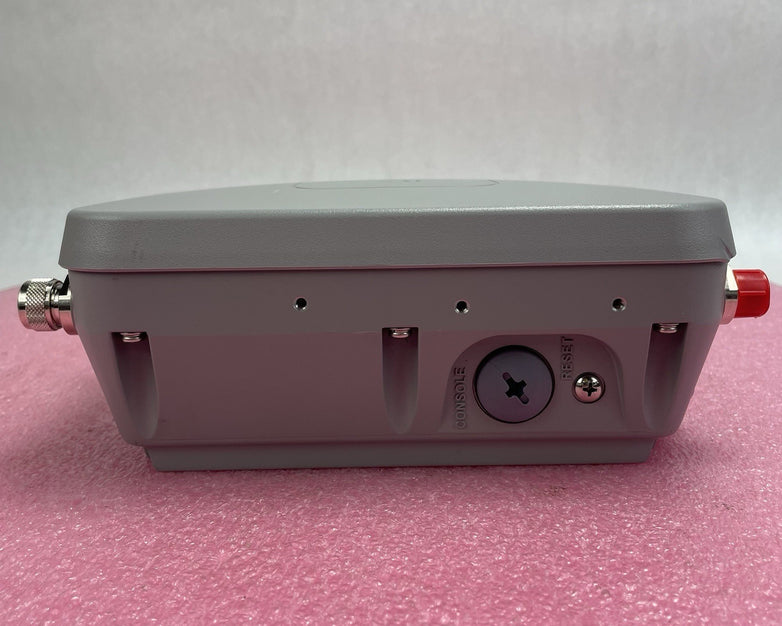 Cisco AIR-AP1562E-B-K9 Aironet 1560 Outdoor WiFi Access Point Tested Reset