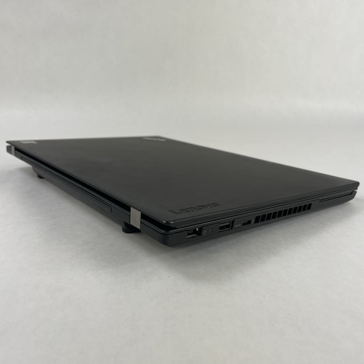 Lenovo ThinkPad T470 14" i5-6300U 2.40 GHz 8 GB RAM No SSD/OS/AC9