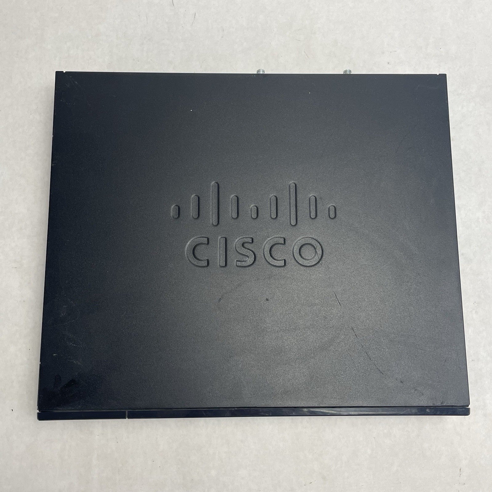 Cisco 1921/K9 V05 Integrated Services Router2