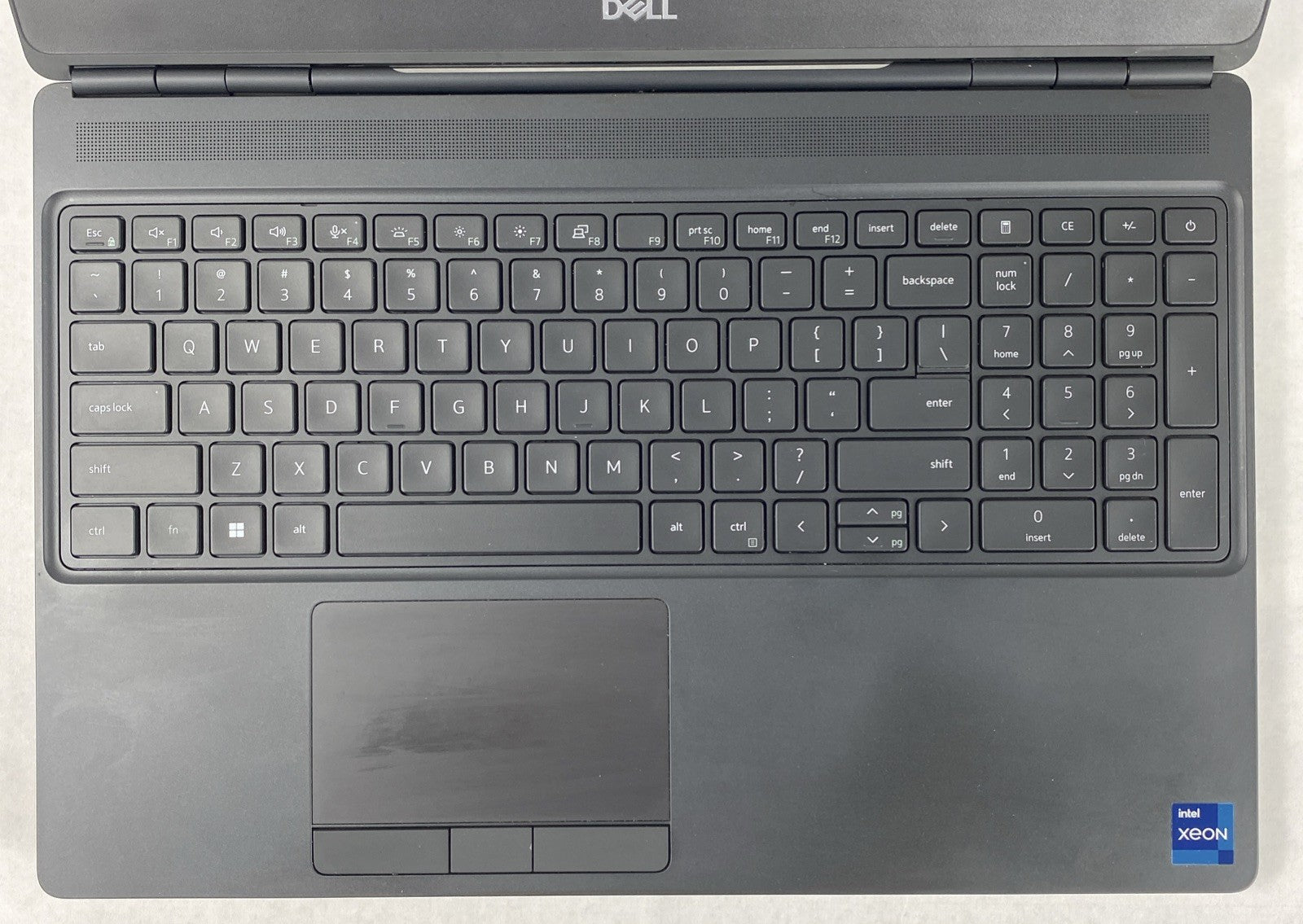 Dell Precision 7560 Intel Xeon W-11855M 3.16GHz 32GB RAM 15.6" No HDD No OS